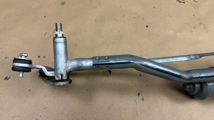2012-2023 Dodge Challenger SRT Front Windshield Wiper Linkage Motor 68082728AF