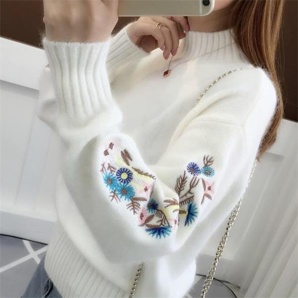 Andrée - Pull Brodé de Fleurs Épais