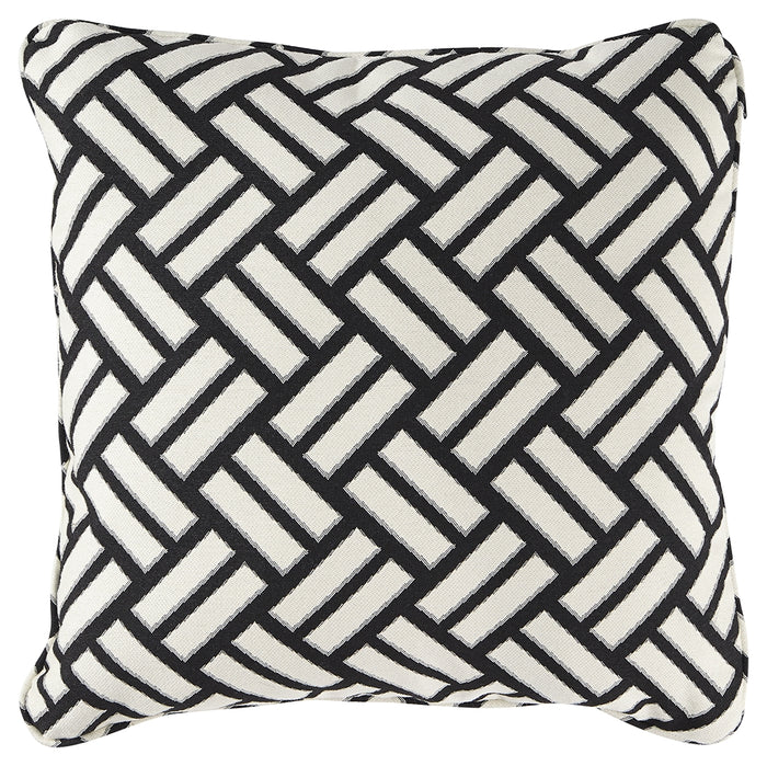 Ayres A1000833 BlackWhite Pillow 4CS