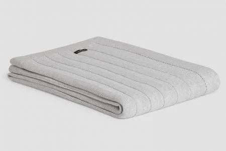 130x210 White