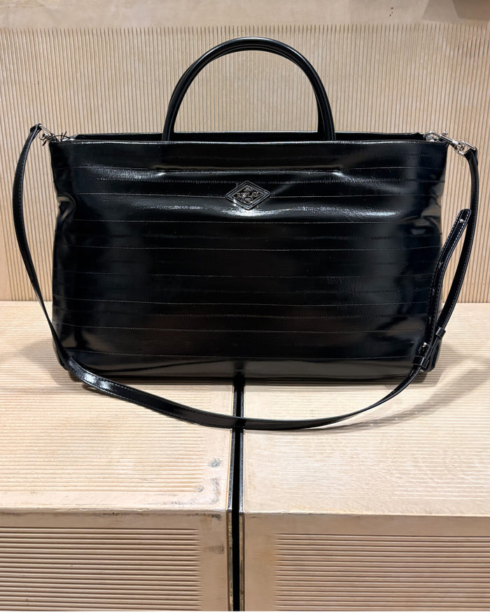 DÁMSKÁ SHOPPER KABELKA REPLAY S LESKLÝM POVRCHEM