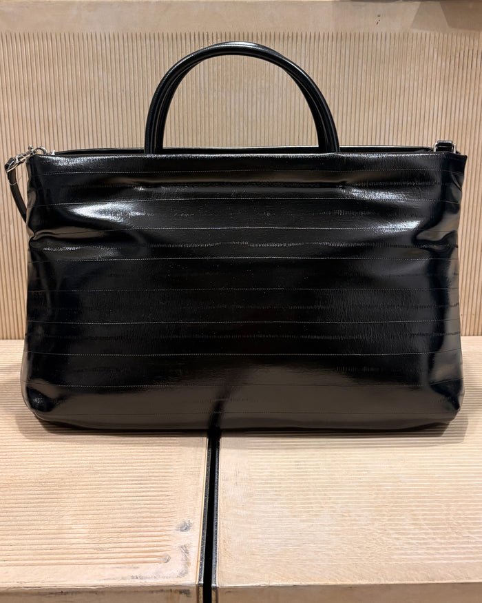 DÁMSKÁ SHOPPER KABELKA REPLAY S LESKLÝM POVRCHEM