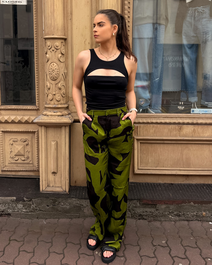 DÁMSKÉ KALHOTY REPLAY S CELOPLOŠNÝM VZOREM