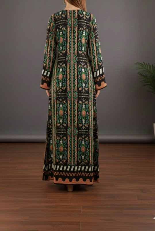 🌿 Emerald Heirloom Kaftan