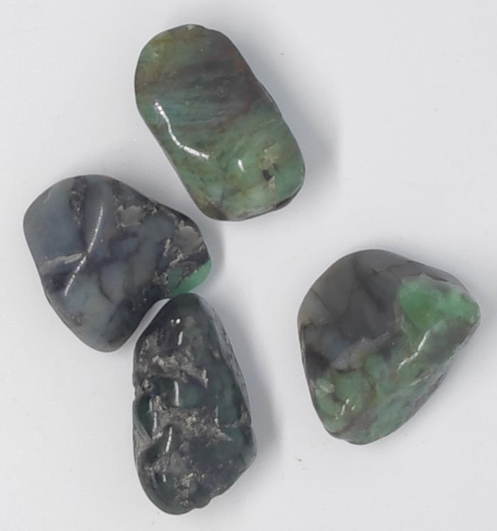 stunning emeralds - tumbled