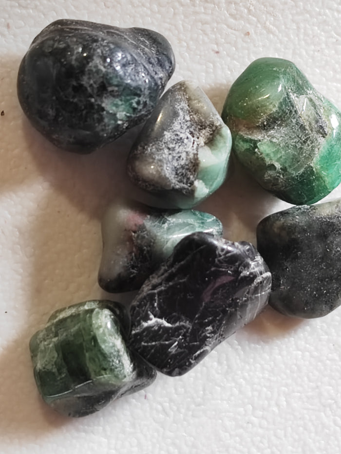 Emerald Polished Spiritual Healing Crystal Tumblestone