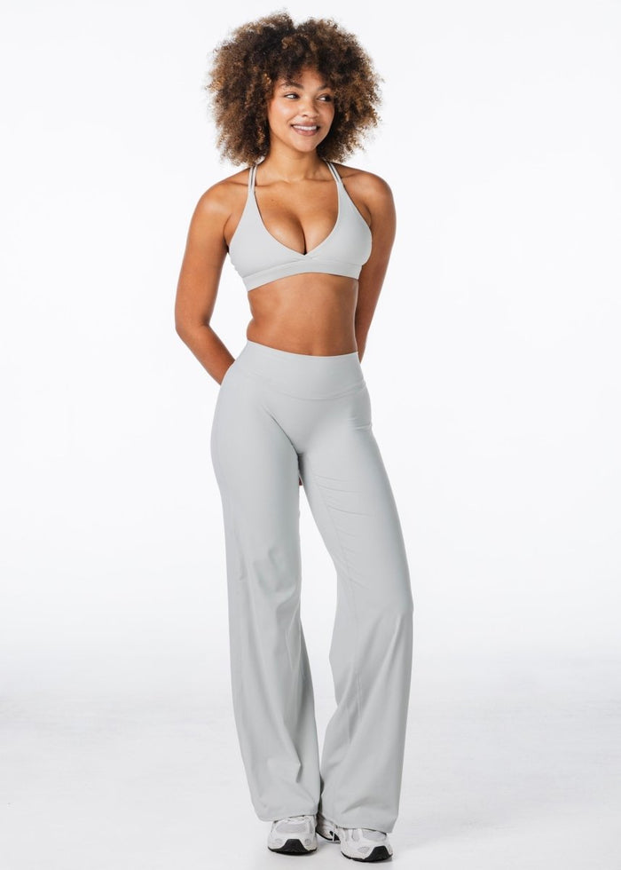 'Serenity' Crop - Light Grey - Kikiva Collection