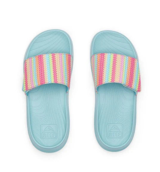 Reef Girls Kids Salty Slide footbed and strap detail close-up