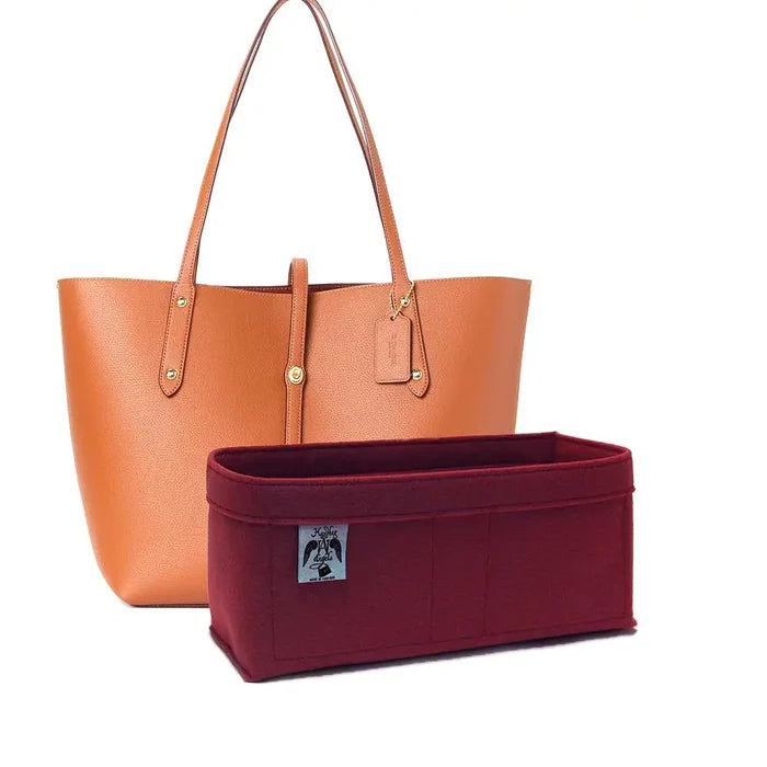 Coach Market Tote with red felt bag organiser inserted