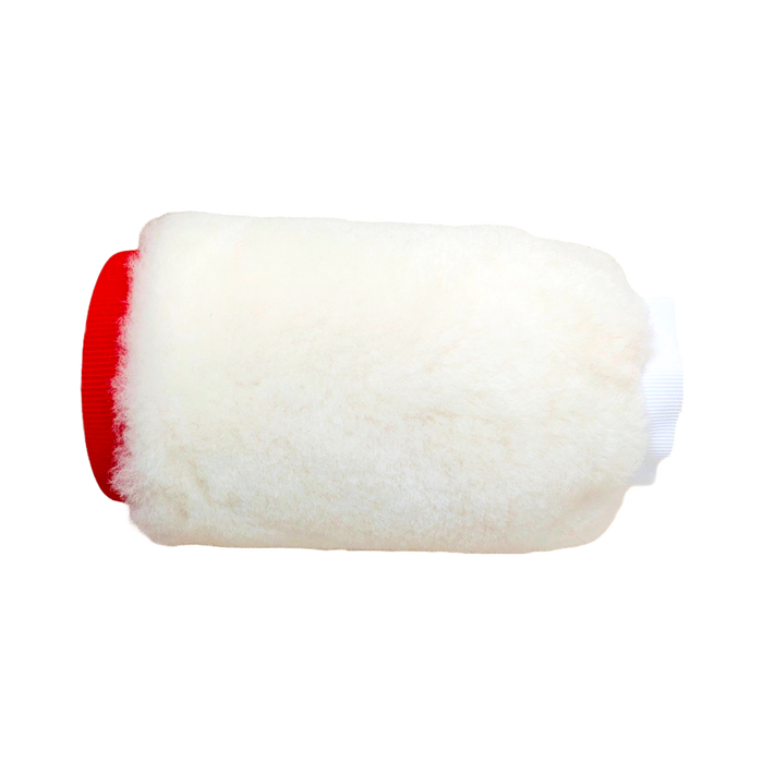 A product picture of the MasterWax Wool Applicator for Engine
