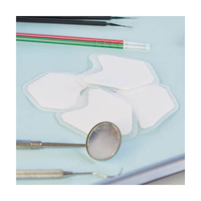 Microbrush DryTips saliva absorbent pads, small and large sizes, pack of 50