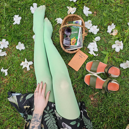 Semi-Opaque 50 Den Tights - Twister