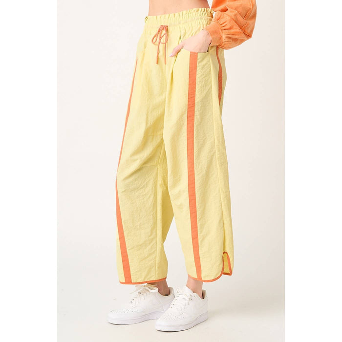SPORTY STRIPE NYLON PULL ON BARREL LEG PANTS: PINK/CREAM / S-M-L(2-2-2)