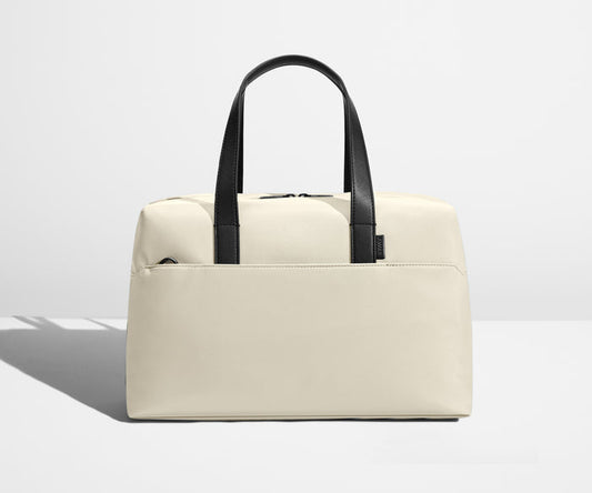Front view of the Everywhere duffle bag