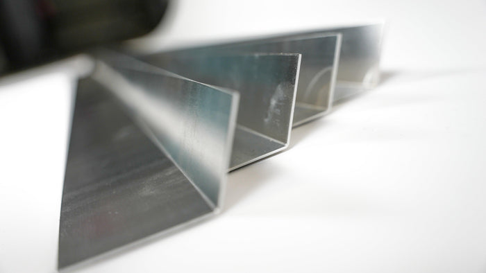 Transit Wall to Ceiling Support