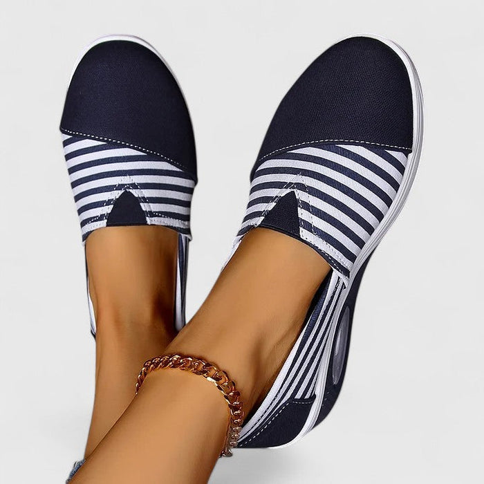 Blue / 5 US | 36 EU