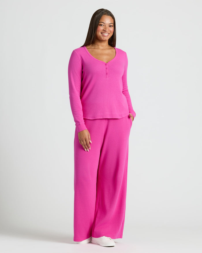 Person wearing Womens Electric Fuchsia Waffle Long Sleeve Boxy Henley set.