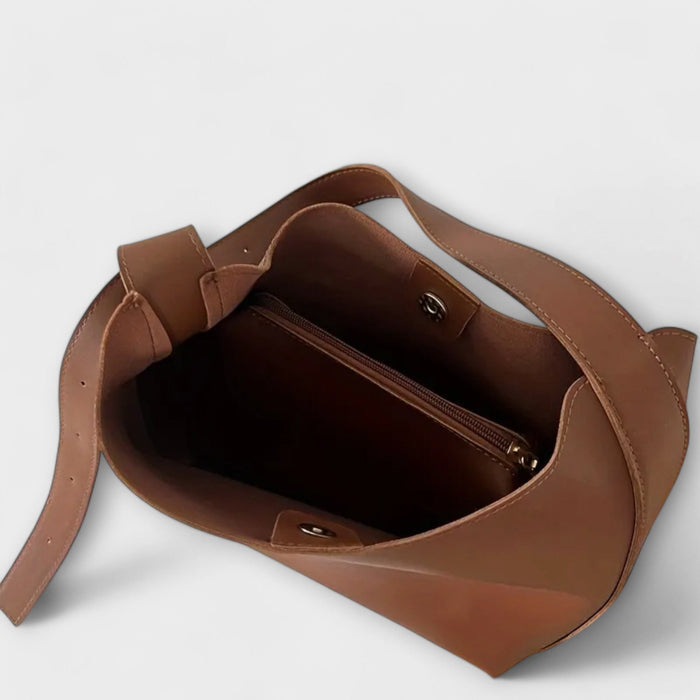 Women's Leather Shoulder Bag in Brown or Black